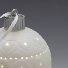 Набор фарфоровых светящихся елочных шаров "White Christmas" 3шт